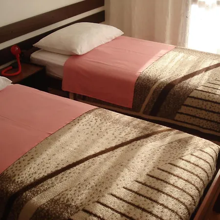 Mia Starigrad Paklenica