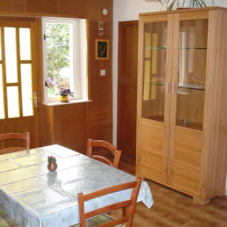 Mia Starigrad Paklenica